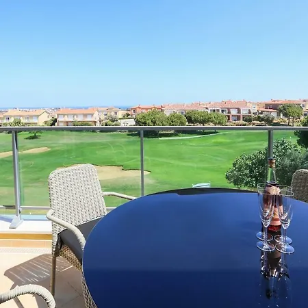 Apartment New Modern With Free Access To Spa, Gym And Pool In Boavista Resort, Lagos