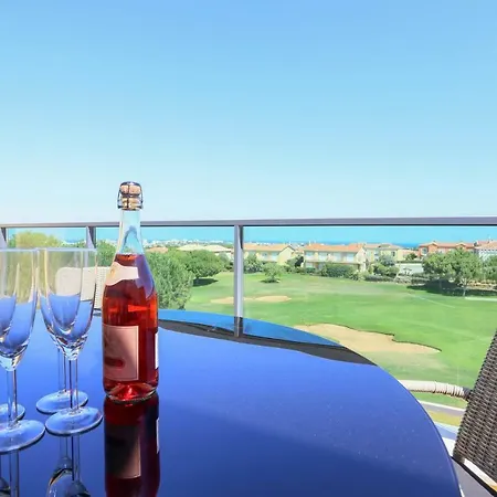 New Modern With Free Access To Spa, Gym And Pool In Boavista Resort,