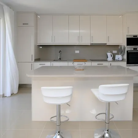 Apartman New Modern With Free Access To Spa, Gym And Pool In Boavista Resort, Lagos