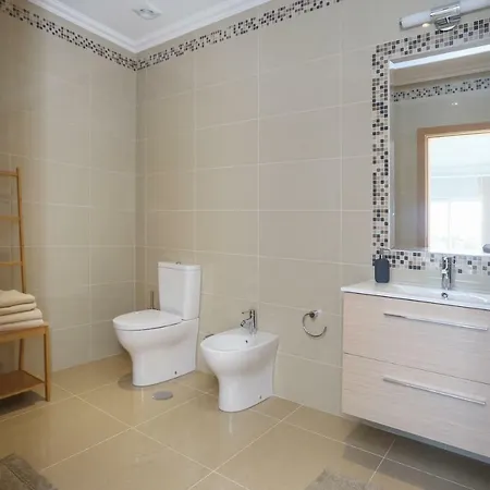 New Modern With Free Access To Spa, Gym And Pool In Boavista Resort,